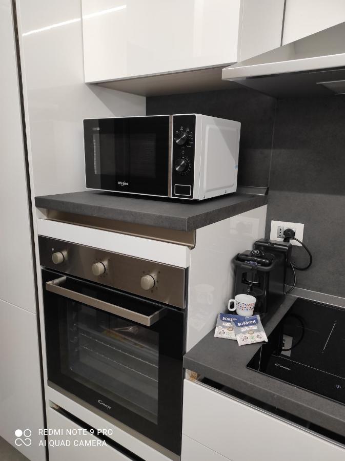 Apartamento Pama Mar Imperia Exterior foto